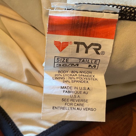 TYR- Women's Vitality Durafast Elite Diamondfit One Piece Swimsuit . Size M/L - Picture 8 of 11